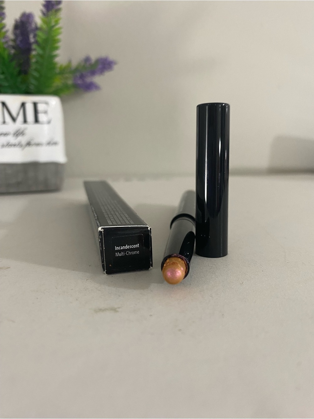 Incandescent ( Multi-Chrome) ~ Bobbi Brown Long-Wear Cream Shadow Stick, 0.05 OZ